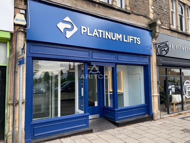 家用電梯展廳.jpg 家用電梯展廳.jpg